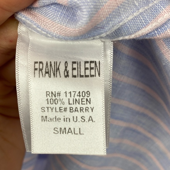 Frank & Eileen Barry button down Linen blouse, pale blue & pink pin-stripe Small - Picture 8 of 11